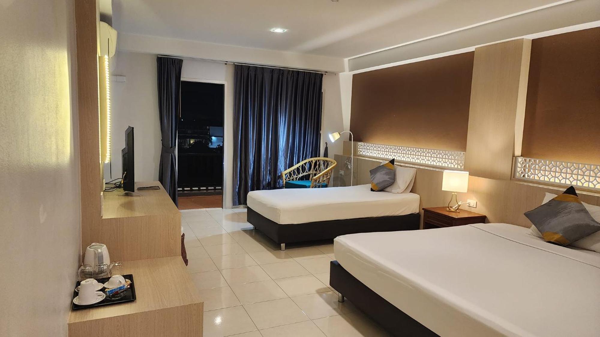 Irest Ao Nang Hostel Exterior photo